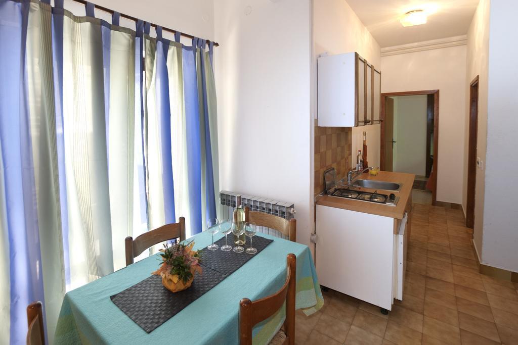 Apartments Mladenka Porec Bilik gambar