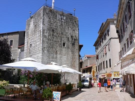 Apartments Mladenka Porec Luaran gambar